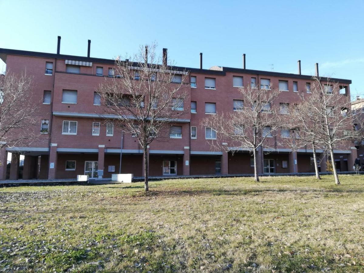M2Bo Dossetti 27 - Fiera Apartment Болоня Екстериор снимка